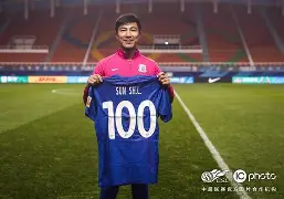 开云官网-风云突变法兰克福集结日迎来里程碑，法国杯版图或变，质疑声仍在，资深球员宣示担当(法兰克福站最新消息)