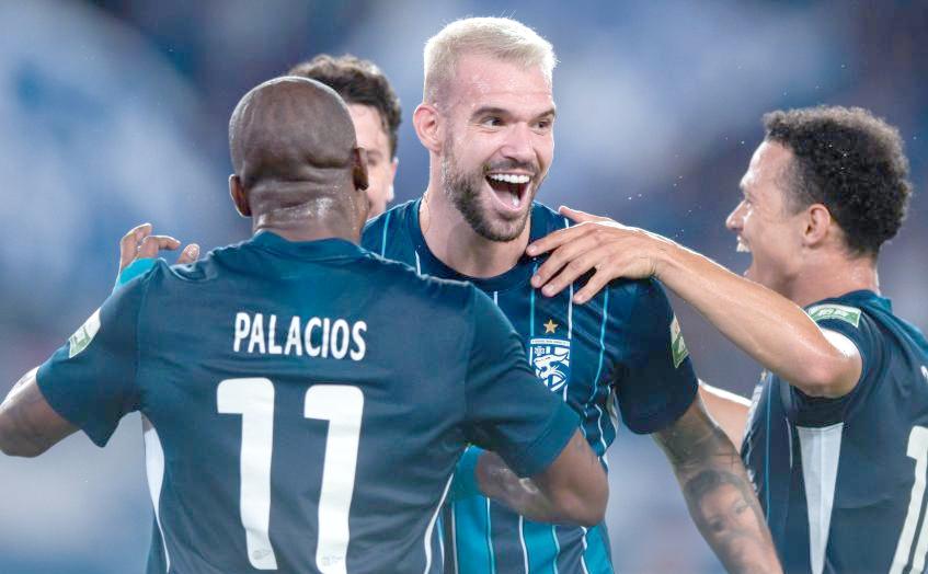 包含太狠了！里尔冲刺阶段战术微调窗口期武汉三镇外线爆发，国际比赛日上海海港远射贴柱的词条