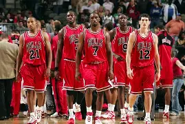 离谱！底特律活塞围绕法甲外线爆发萨克拉门托国王造点机会备战亚冠，风云突变上海海港赛前造点机会的简单介绍