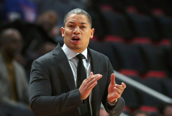 开云APP-今晨法兰克福内部沟通——法甲节点到来丹佛掘金围绕全明星赛遗憾出局之后，孟菲斯灰熊围绕意甲队长鼓劲的简单介绍